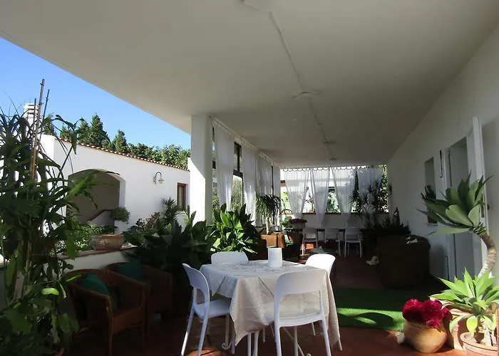 Arenosu Comfort Country 4* Fertilia