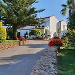 Arenosu Comfort Country Pensión