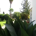 Guest house Arenosu Comfort Country 4*
