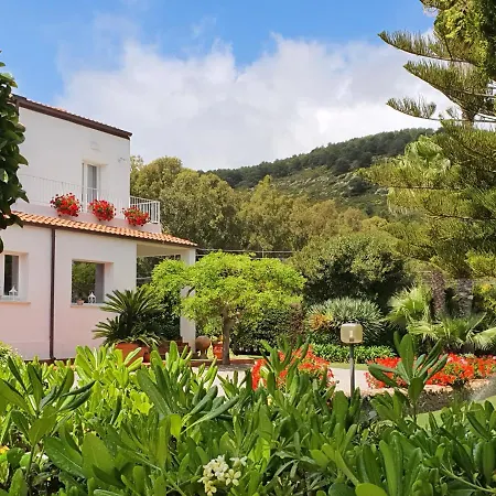 Guest house Arenosu Comfort Country 2*