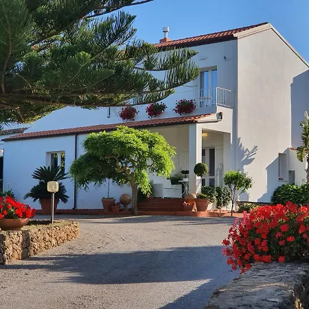 Guest house Arenosu Comfort Country