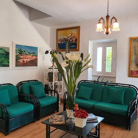 Arenosu Comfort Country Guest house 2*