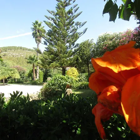 Arenosu Comfort Country 4* Fertilia