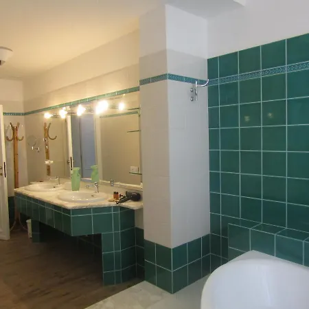 Arenosu Comfort Country 4* Fertilia